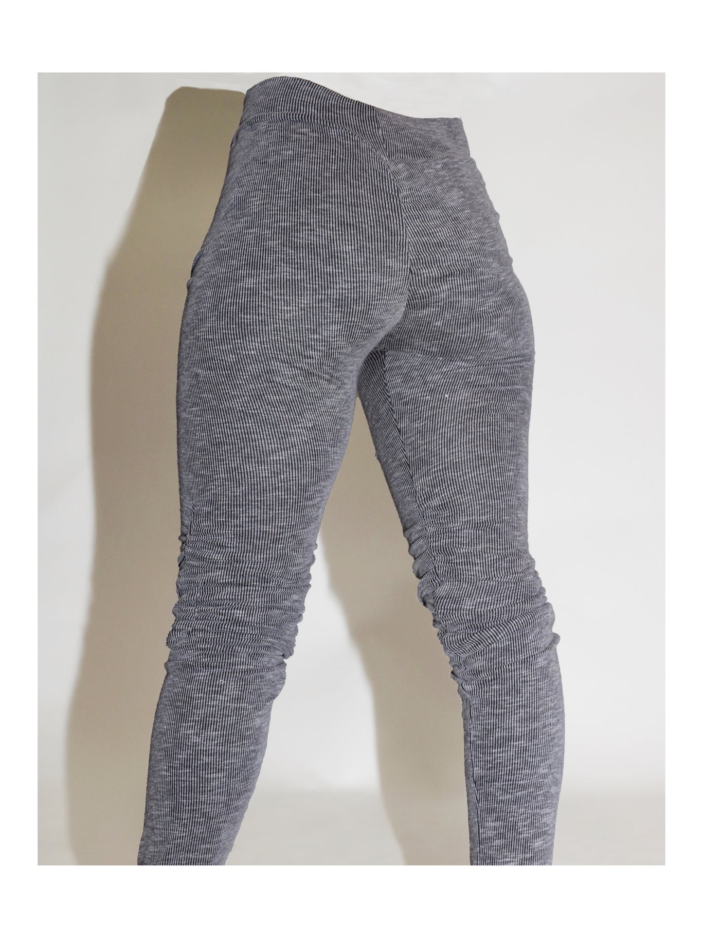 NATURAL HABITAT SET- Grey Reflects